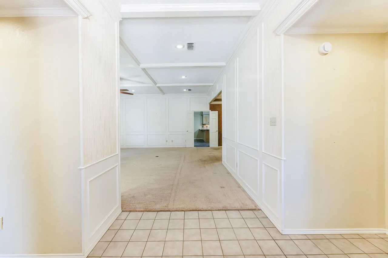 Photo 6 — 1906 Albany Avenue, Lubbock, TX 79407