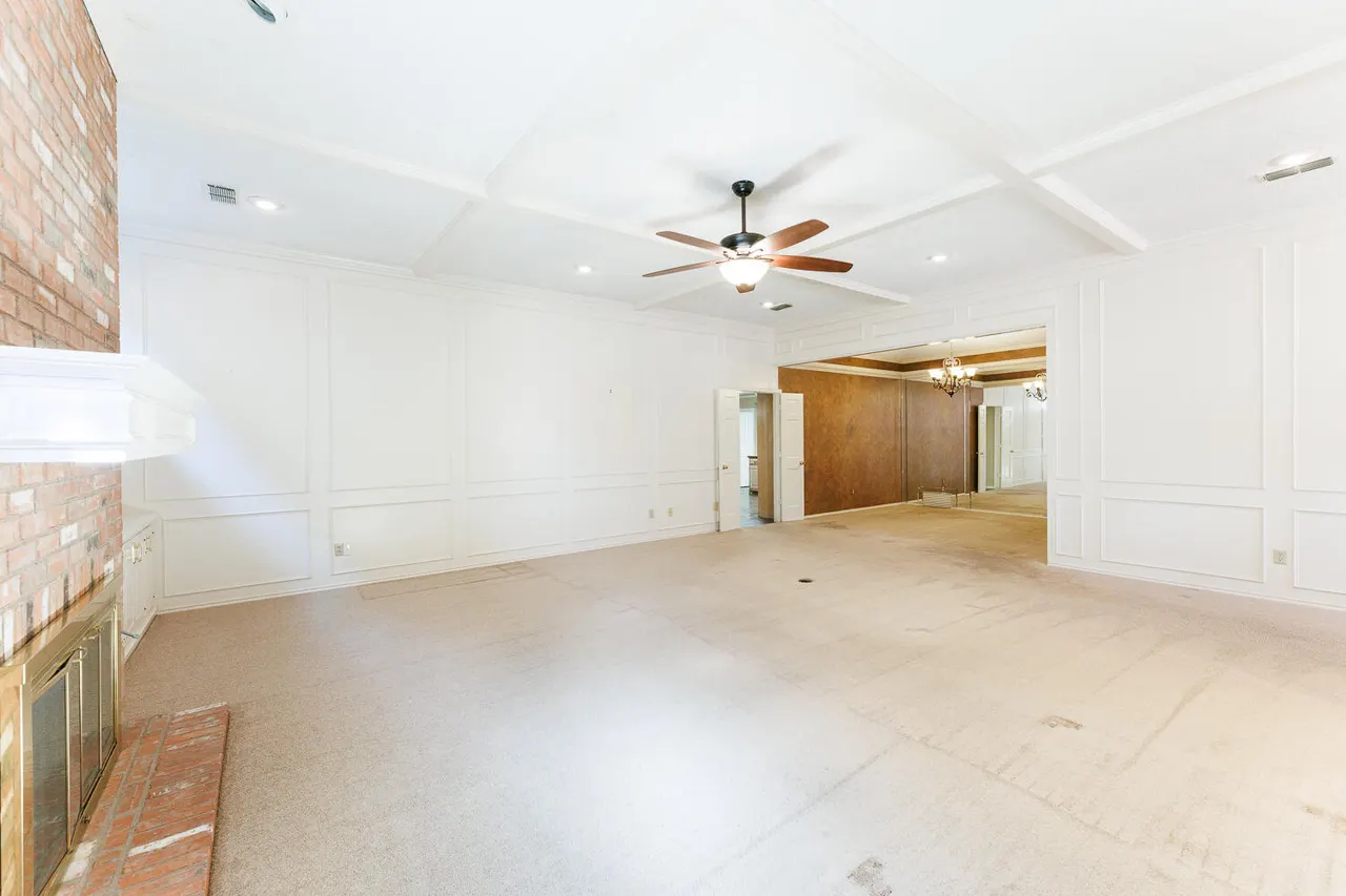 Photo 13 — 1906 Albany Avenue, Lubbock, TX 79407