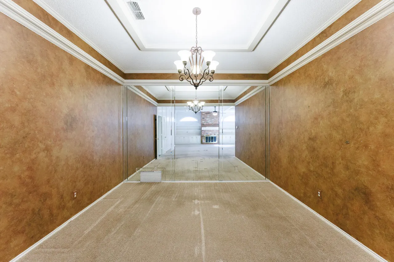 Photo 15 — 1906 Albany Avenue, Lubbock, TX 79407