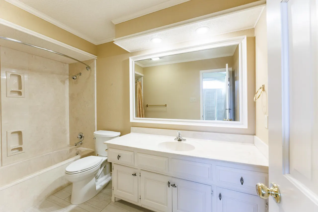 Photo 45 — 1906 Albany Avenue, Lubbock, TX 79407
