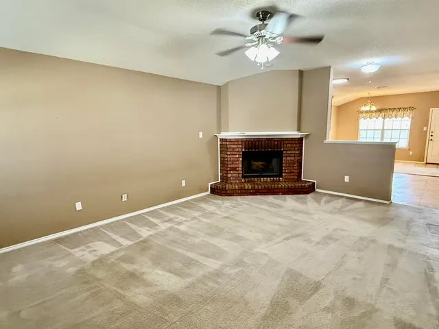 Photo 5 — 531 N Juneau Avenue, Lubbock, TX 79416