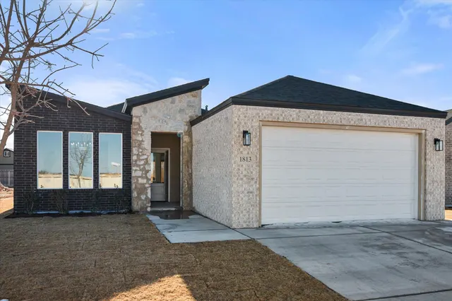 Photo 8 — 1813 Harvest Avenue, Wolfforth, TX 79382