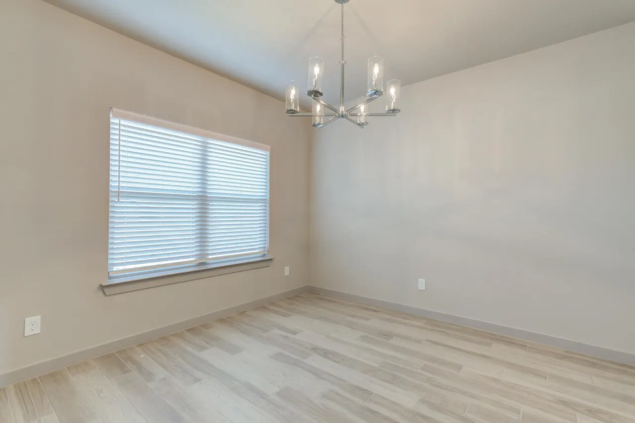 Photo 5 — 615 E 13th Street, Wolfforth, TX 79382