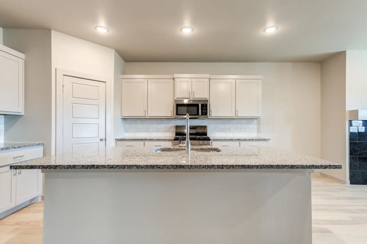 Photo 16 — 615 E 13th Street, Wolfforth, TX 79382