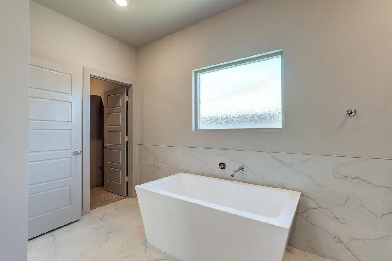Photo 34 — 615 E 13th Street, Wolfforth, TX 79382