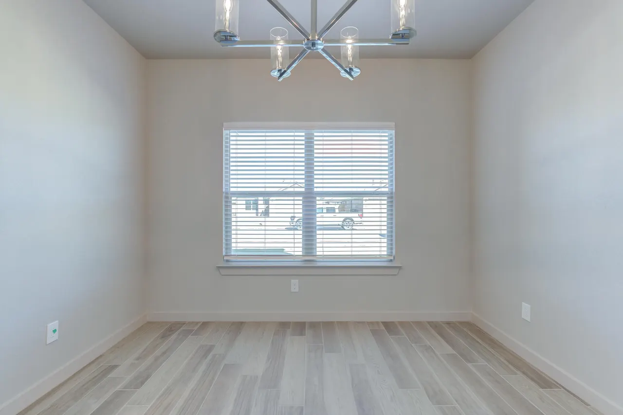Photo 6 — 7029 25th Street, Lubbock, TX 79407