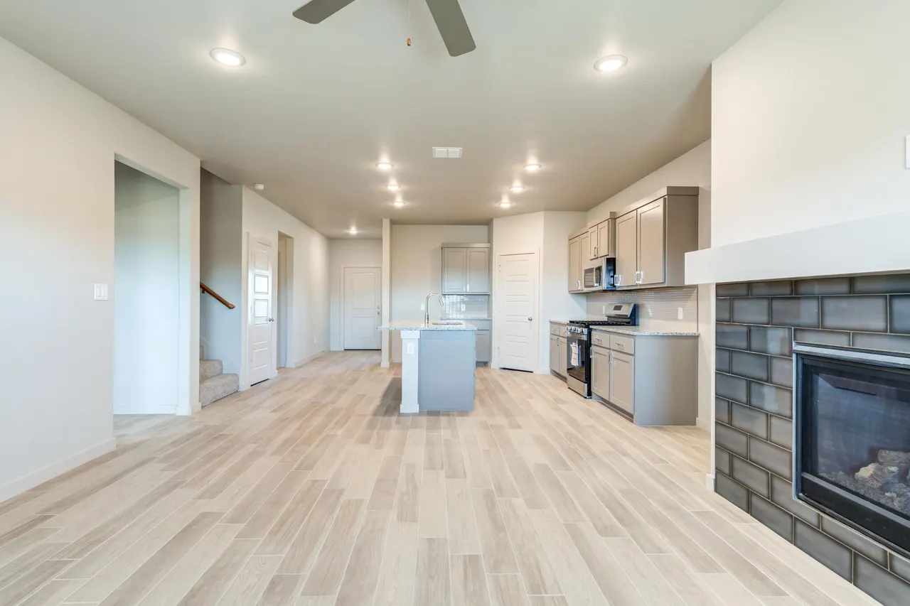 Photo 8 — 7029 25th Street, Lubbock, TX 79407