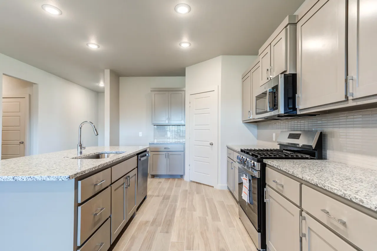 Photo 16 — 7029 25th Street, Lubbock, TX 79407