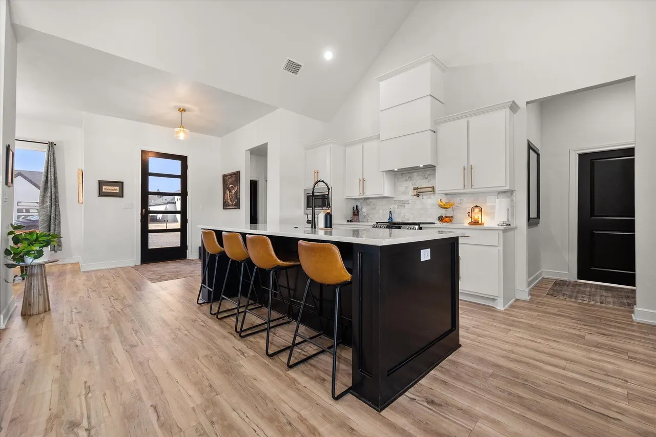 Photo 13 — 501 Brookshire Avenue, Wolfforth, TX 79382