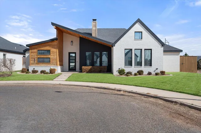 Front exterior — 501 Brookshire Avenue, Wolfforth, TX 79382