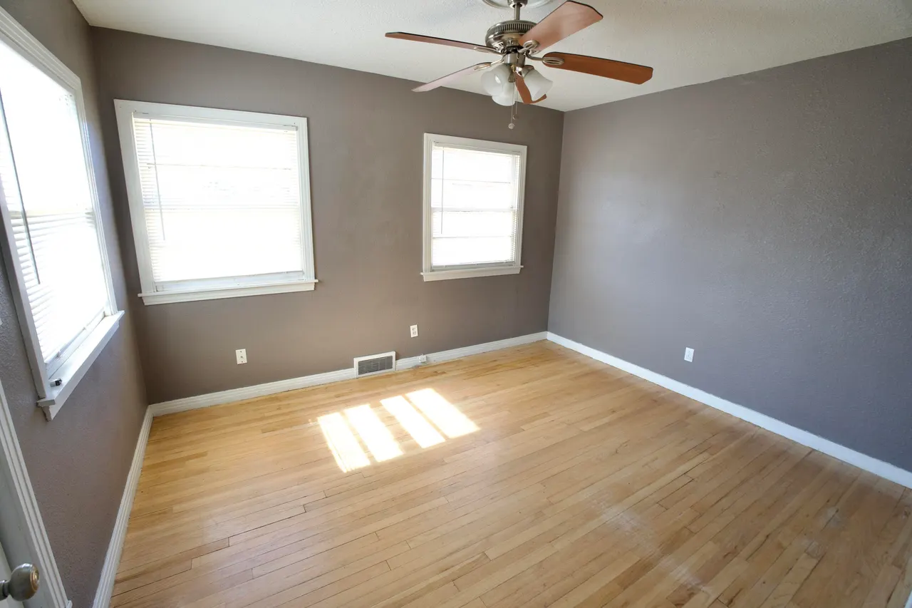Photo 11 — 3605 27th Street, Lubbock, TX 79410