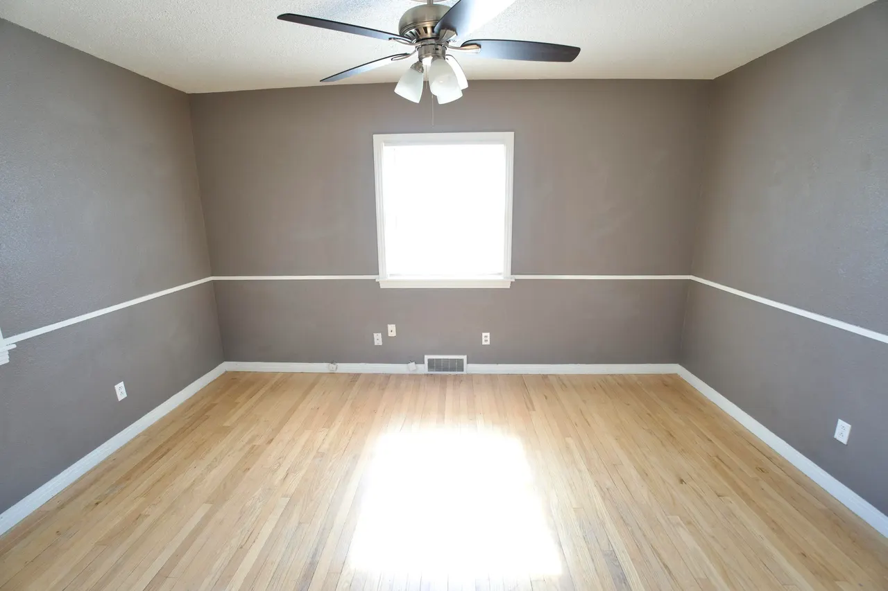 Photo 12 — 3605 27th Street, Lubbock, TX 79410