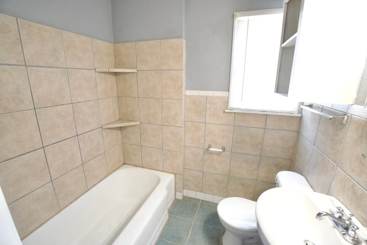 Photo 13 — 3605 27th Street, Lubbock, TX 79410