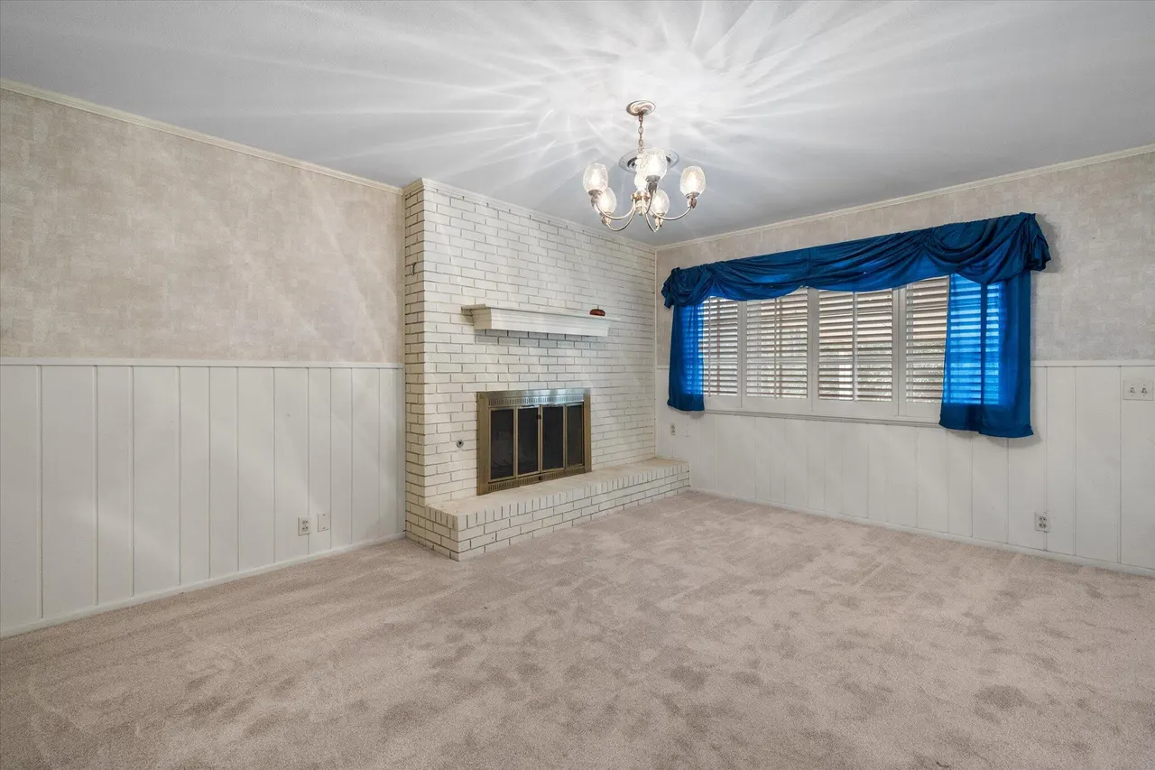 Photo 7 — 6612 Avenue U, Lubbock, TX 79412