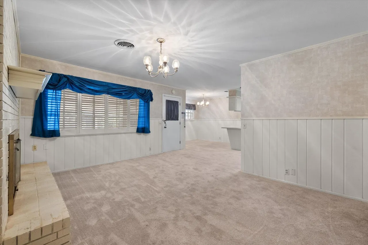 Photo 8 — 6612 Avenue U, Lubbock, TX 79412