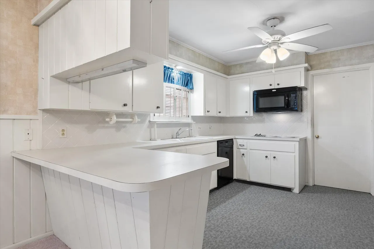 Photo 12 — 6612 Avenue U, Lubbock, TX 79412