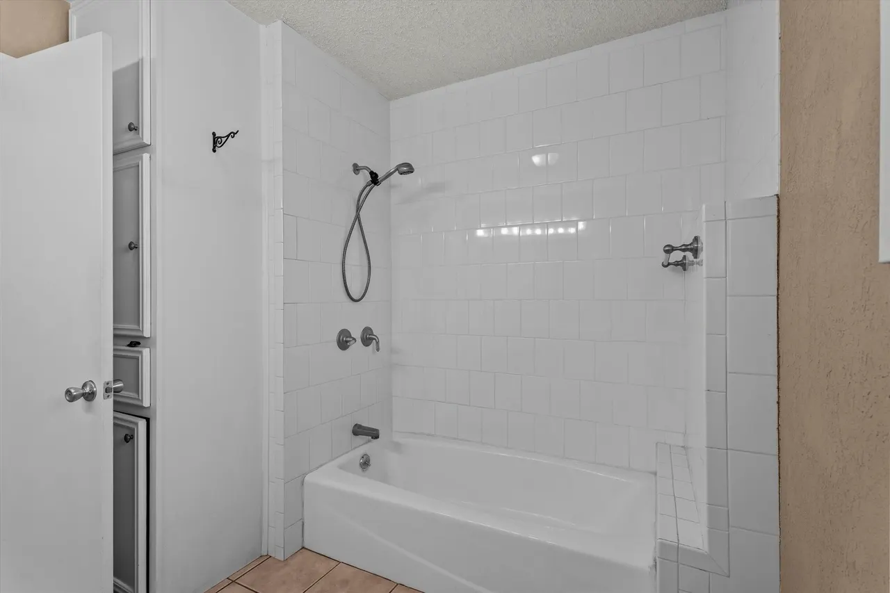 Photo 20 — 401 N 21st Place, Lamesa, TX 79331