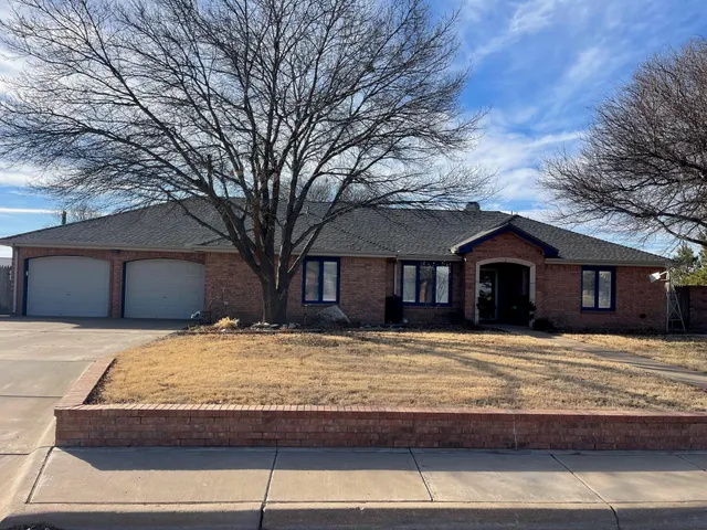 Front exterior — 2529 N 1st Street, Tahoka, TX 79373
