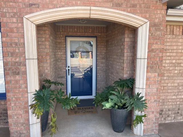 Photo 2 — 2529 N 1st Street, Tahoka, TX 79373