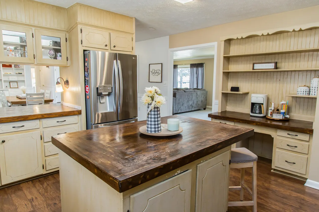 Photo 25 — 1106 Amarillo Street, Plainview, TX 79072