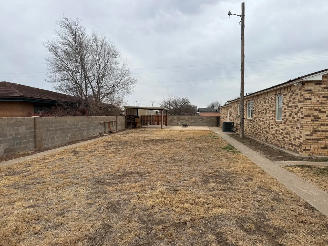 Photo 17 — 2004 Avenue H, Petersburg, TX 79250