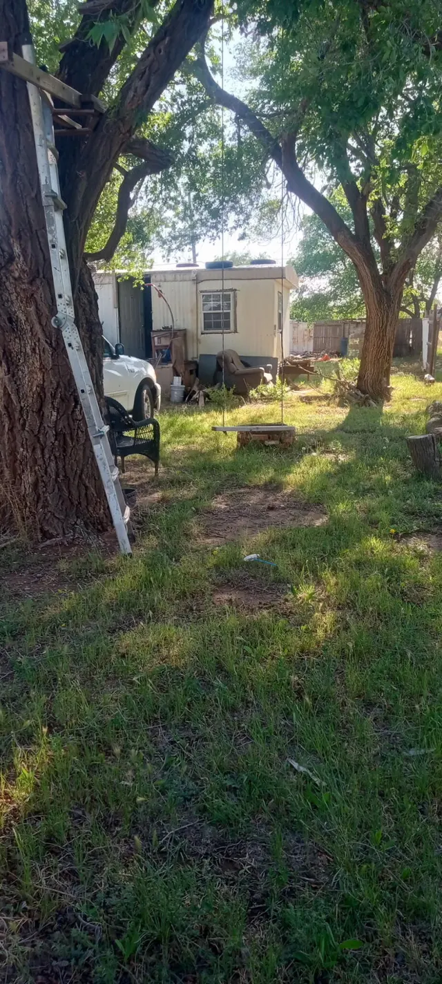Photo 5 — 815 S 3rd Street, Slaton, TX 79364