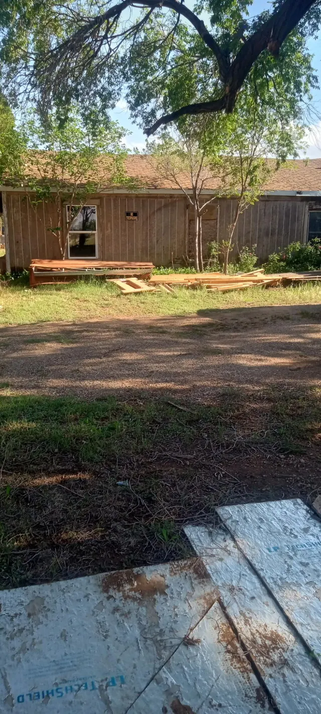 Photo 6 — 815 S 3rd Street, Slaton, TX 79364