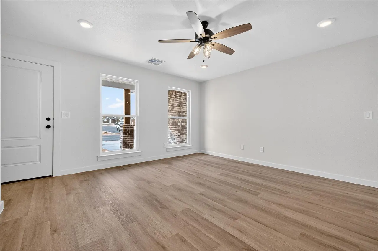 Photo 4 — 2302 Corpus Avenue, Wolfforth, TX 79382