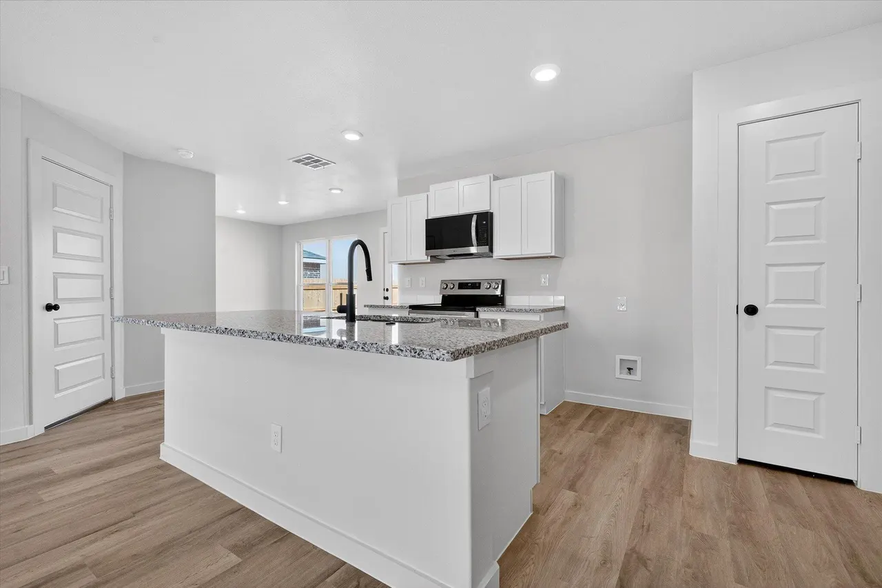 Photo 6 — 2302 Corpus Avenue, Wolfforth, TX 79382