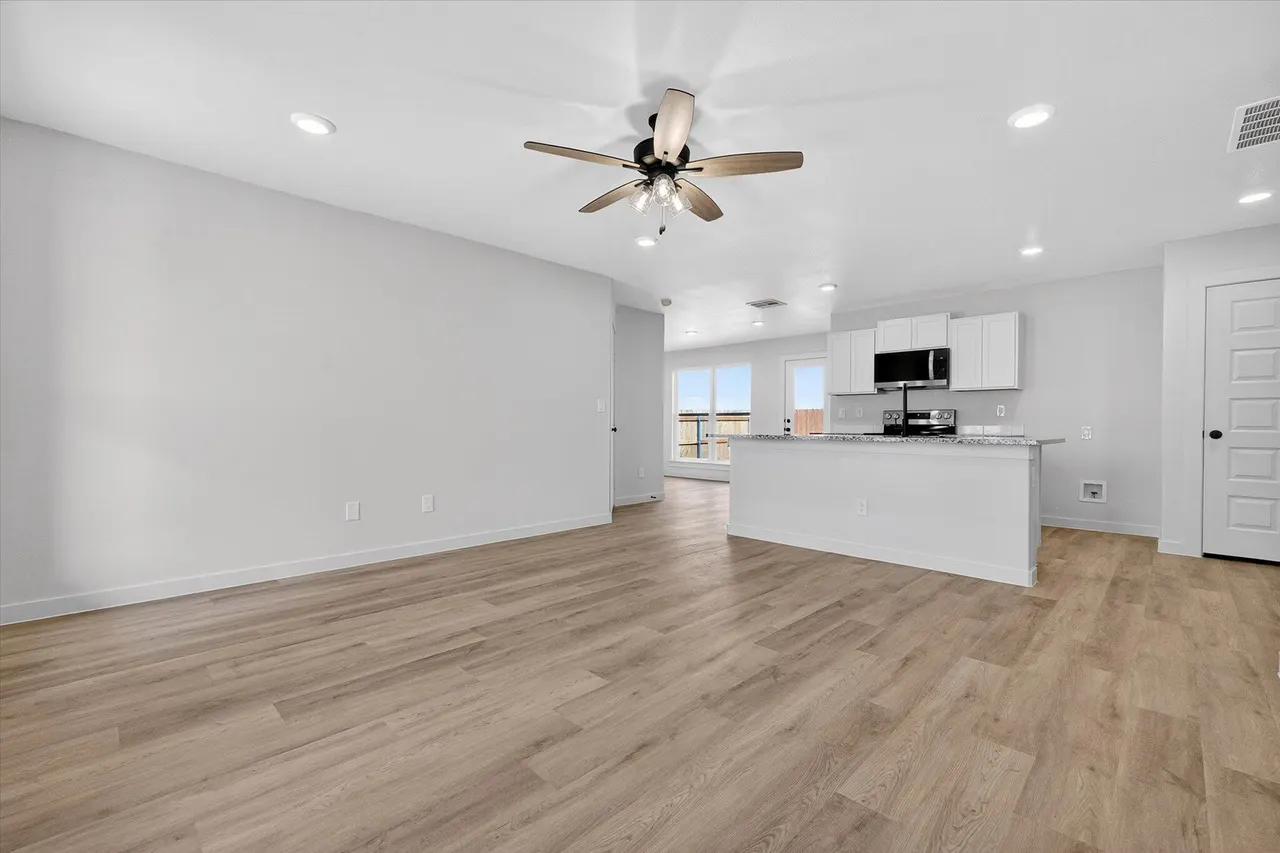 Photo 3 — 2302 Corpus Avenue, Wolfforth, TX 79382