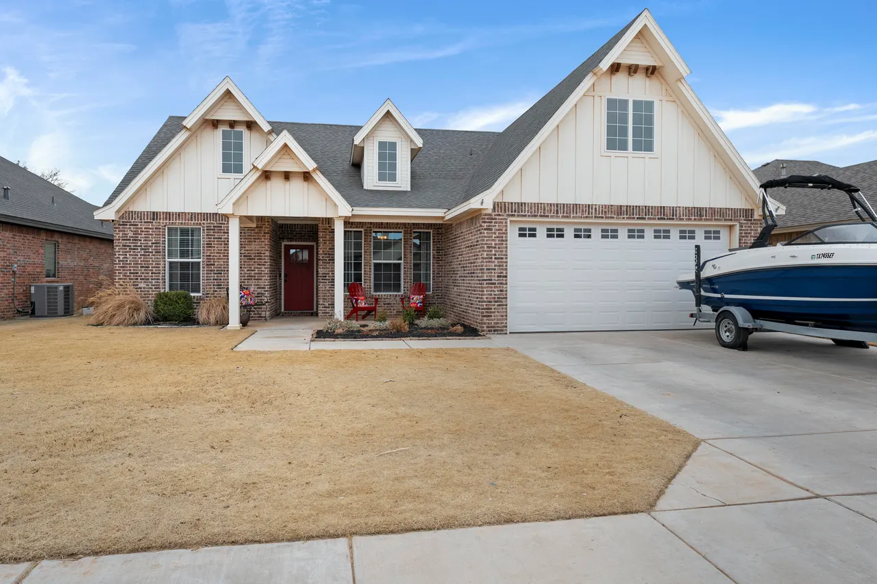 Photo 32 — 1122 16th Street, Shallowater, TX 79363