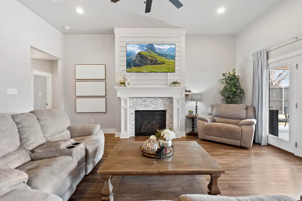 Photo 6 — 1122 16th Street, Shallowater, TX 79363