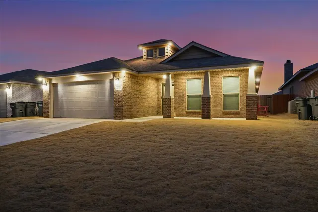 Photo 2 — 3204 Volney Avenue, Lubbock, TX 79407