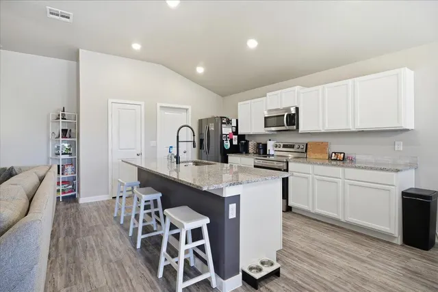 Photo 8 — 3204 Volney Avenue, Lubbock, TX 79407