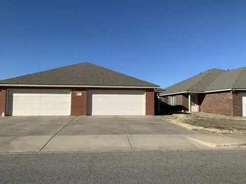 Front exterior — 305 N Chicago Avenue B, Lubbock, TX 79416