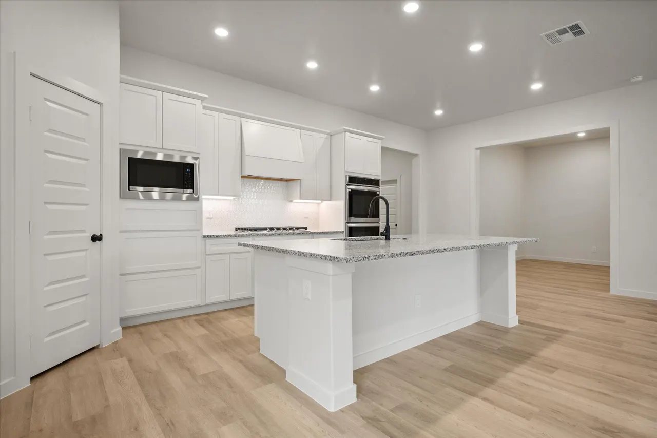 Photo 6 — 2903 Tractor Avenue, Wolfforth, TX 79382