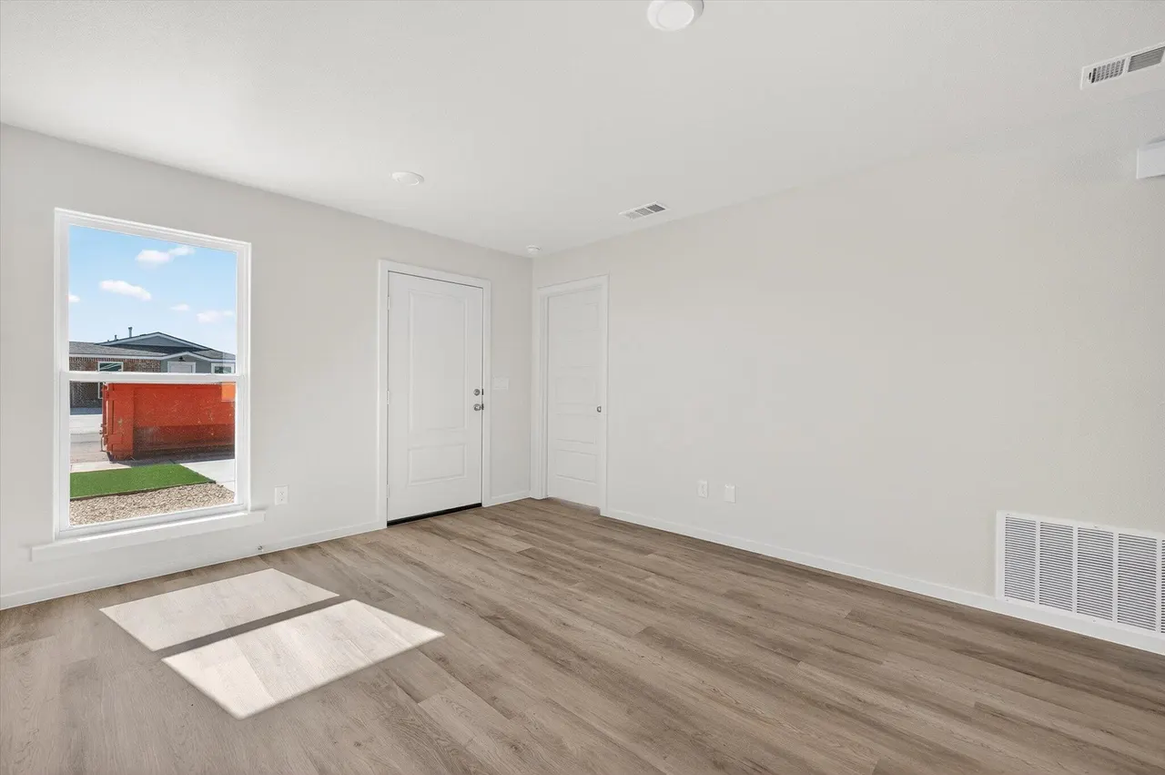 Photo 5 — 5508 Smith Street, Lubbock, TX 79416