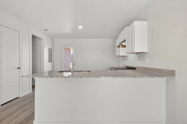 Photo 7 — 5508 Smith Street, Lubbock, TX 79416