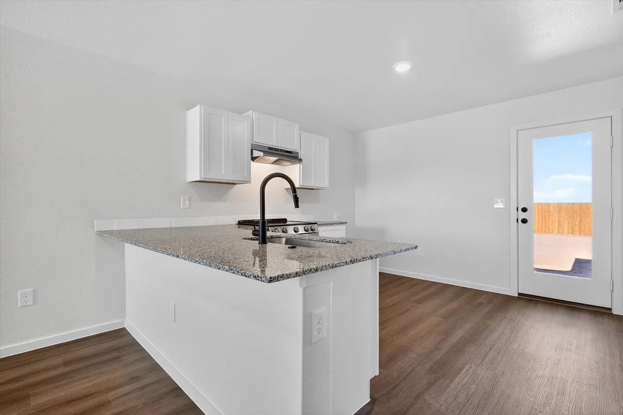 Photo 8 — 5510 Smith Street, Lubbock, TX 79416