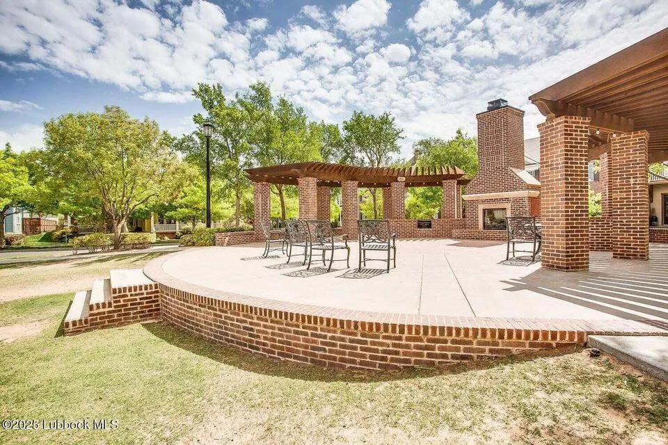 Photo 8 — 12012 Savannah Avenue, Lubbock, TX 79424