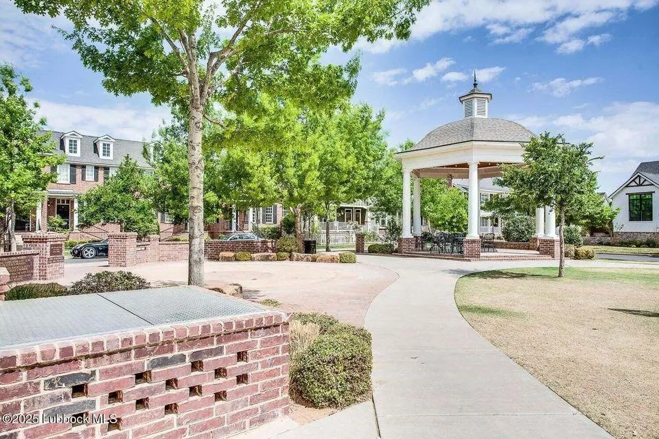 Photo 11 — 12012 Savannah Avenue, Lubbock, TX 79424