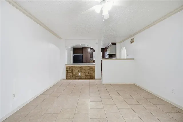 Photo 2 — 510 56th Street, Lubbock, TX 79404