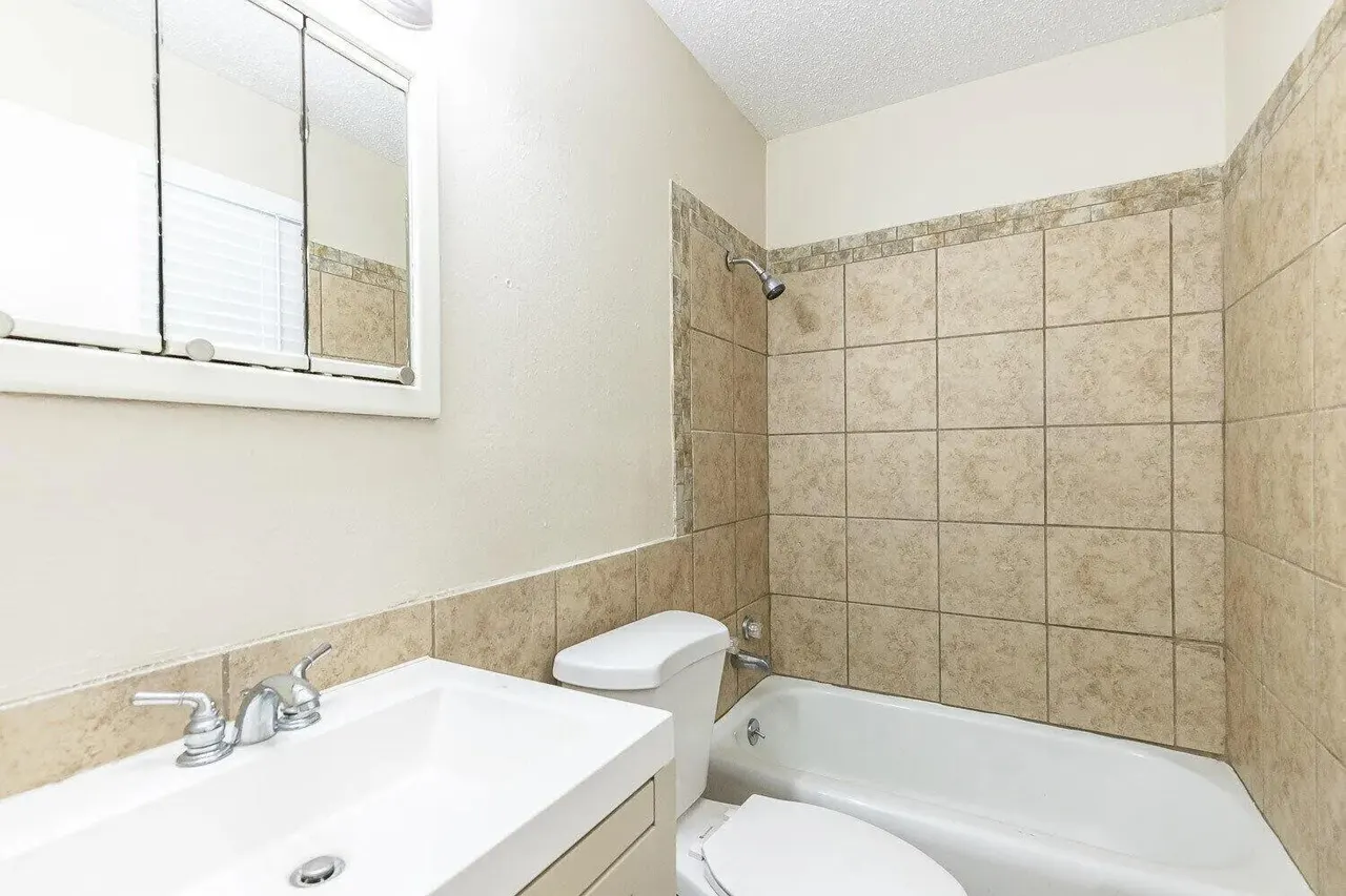 Photo 6 — 1916 71st Street, Lubbock, TX 79412