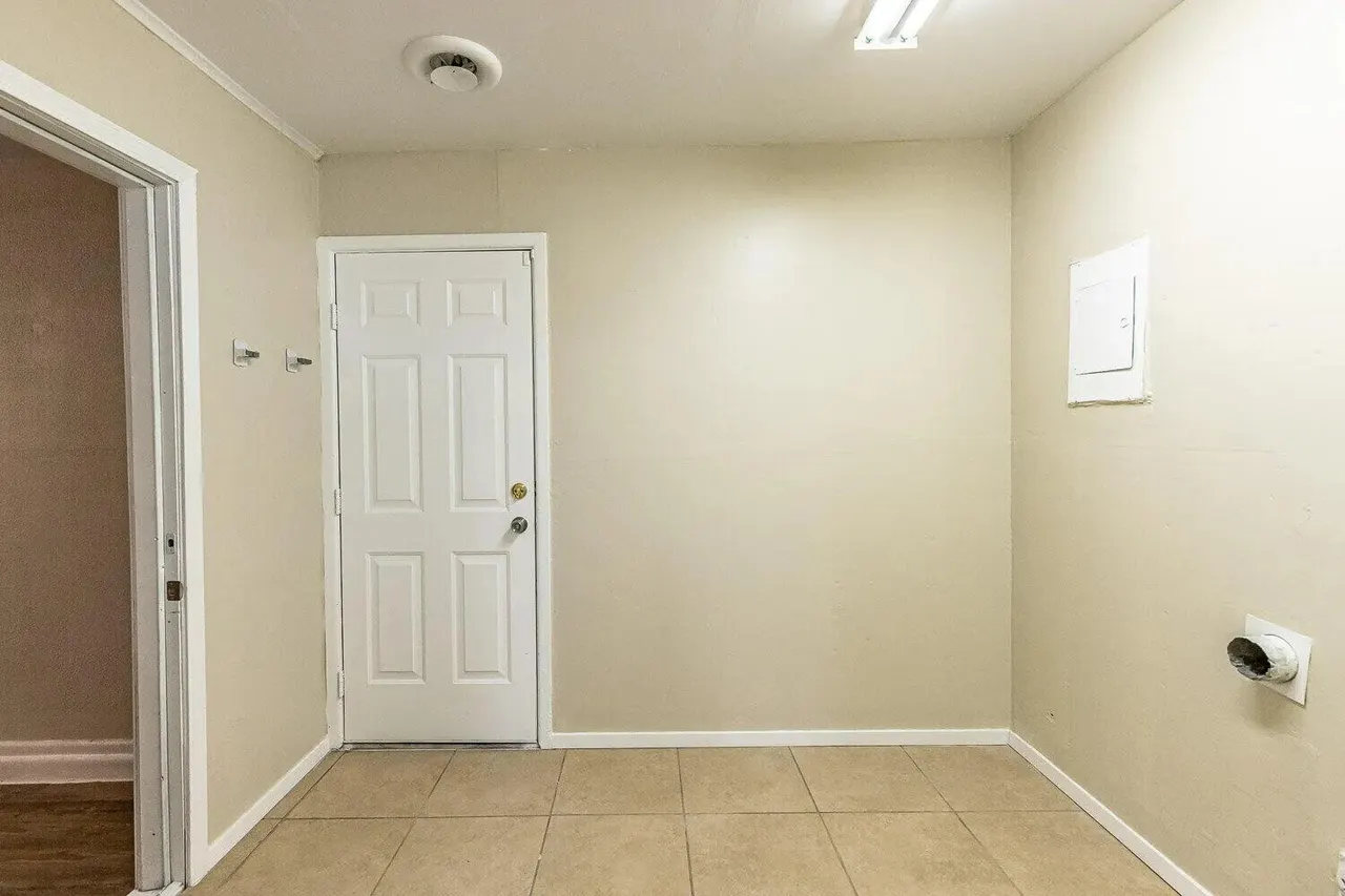 Photo 8 — 1916 71st Street, Lubbock, TX 79412