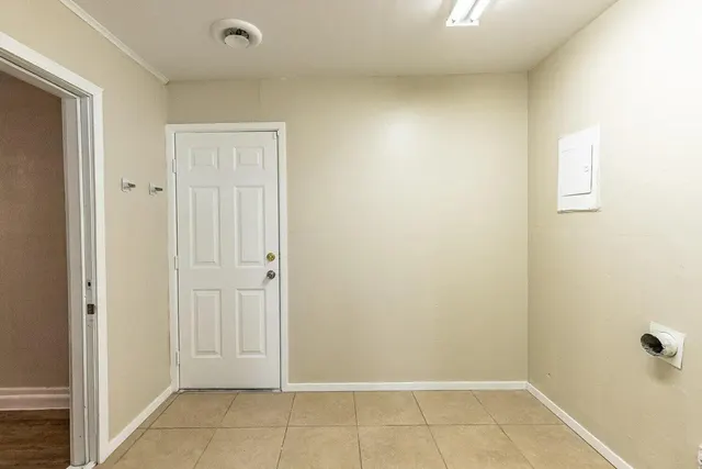 Photo 8 — 1916 71st Street, Lubbock, TX 79412