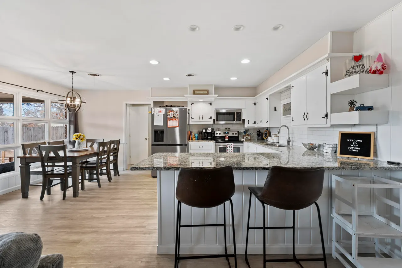 Photo 13 — 3703 41st Street, Lubbock, TX 79413