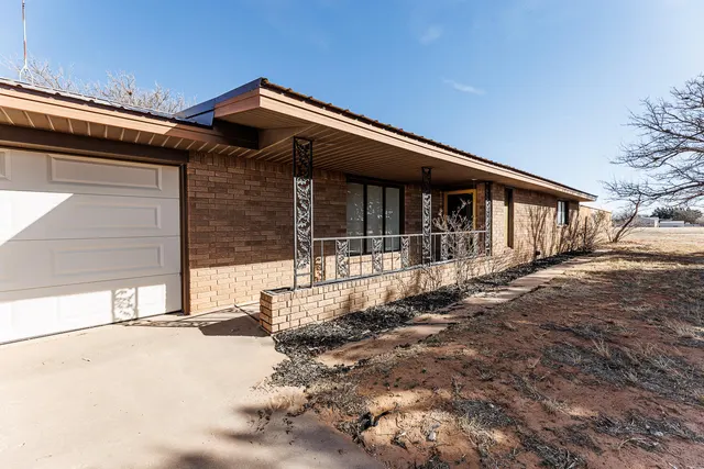 Photo 3 — 716 Bulldog Drive, Amherst, TX 79312