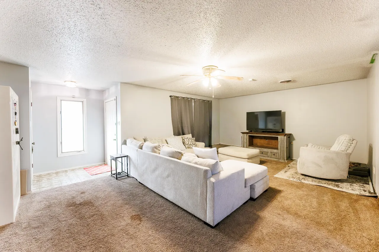 Photo 6 — 716 Bulldog Drive, Amherst, TX 79312