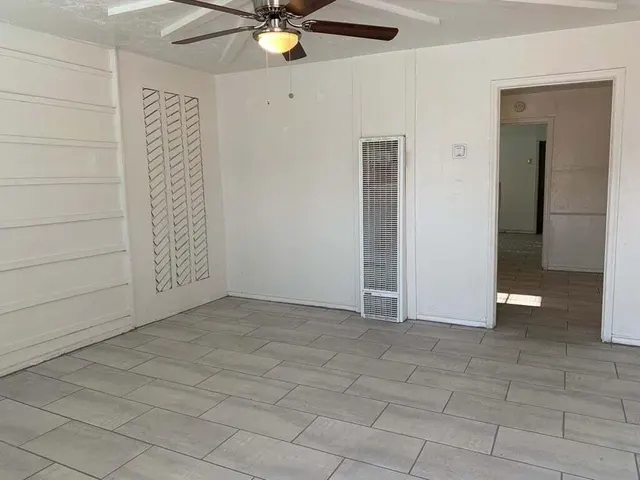 Photo 3 — 2101 38th Street, Lubbock, TX 79412