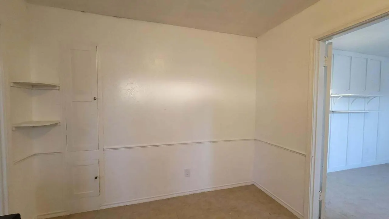 Photo 11 — 2101 38th Street, Lubbock, TX 79412